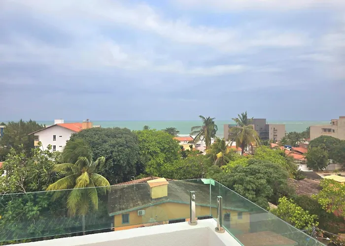 Charme, Espaco E Conforto Em Carneiros Em Flat De 3 Quartos - 84M2