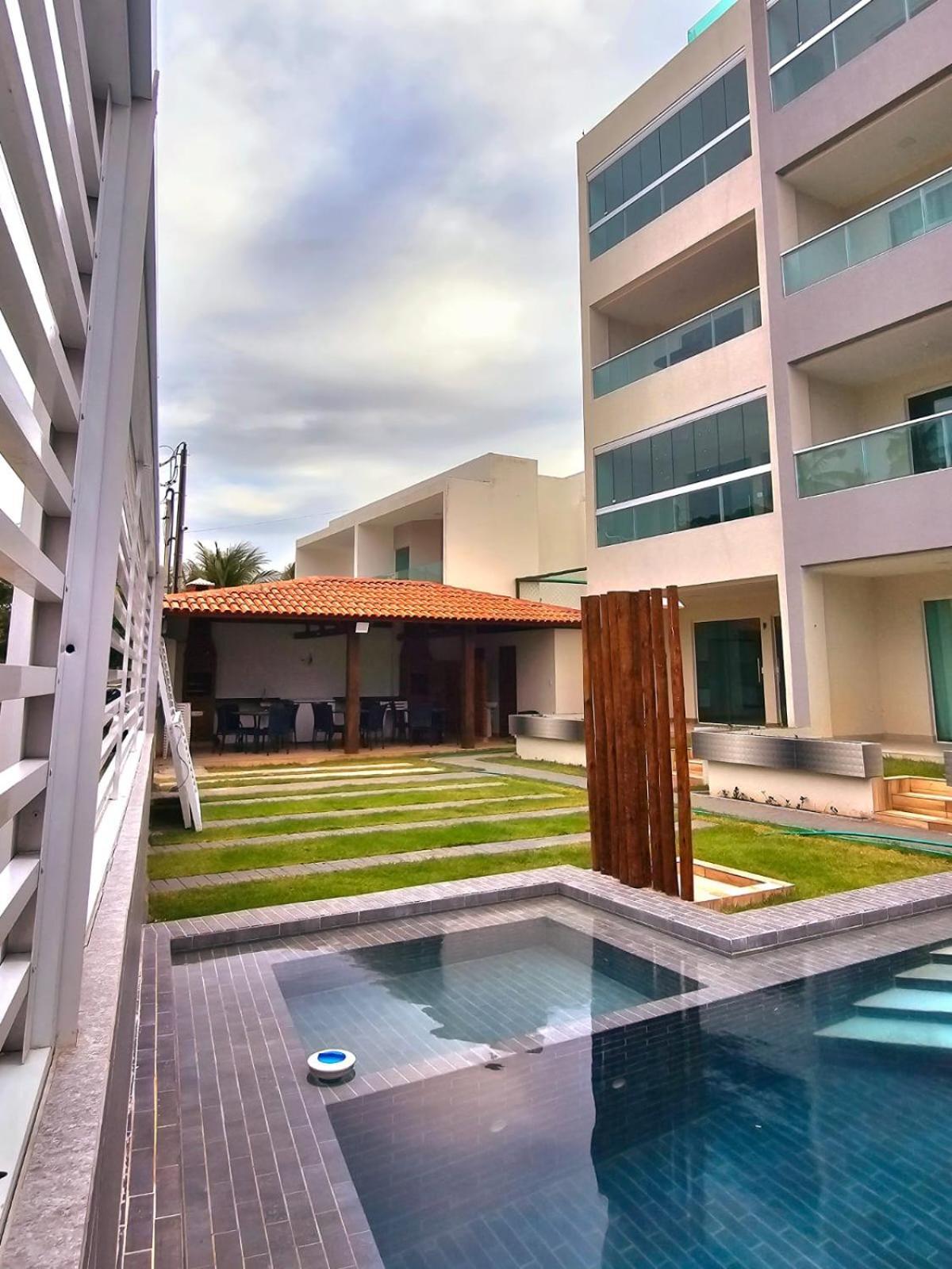 Apartment Charme, Espaco E Conforto Em Carneiros Em Flat De 3 Quartos - 84m2 *